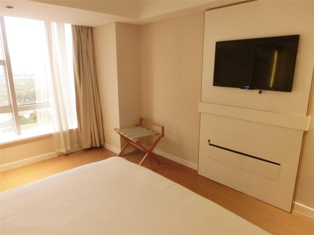 Ji Hotel Guangzhou Zhujiang New Town Номер фото